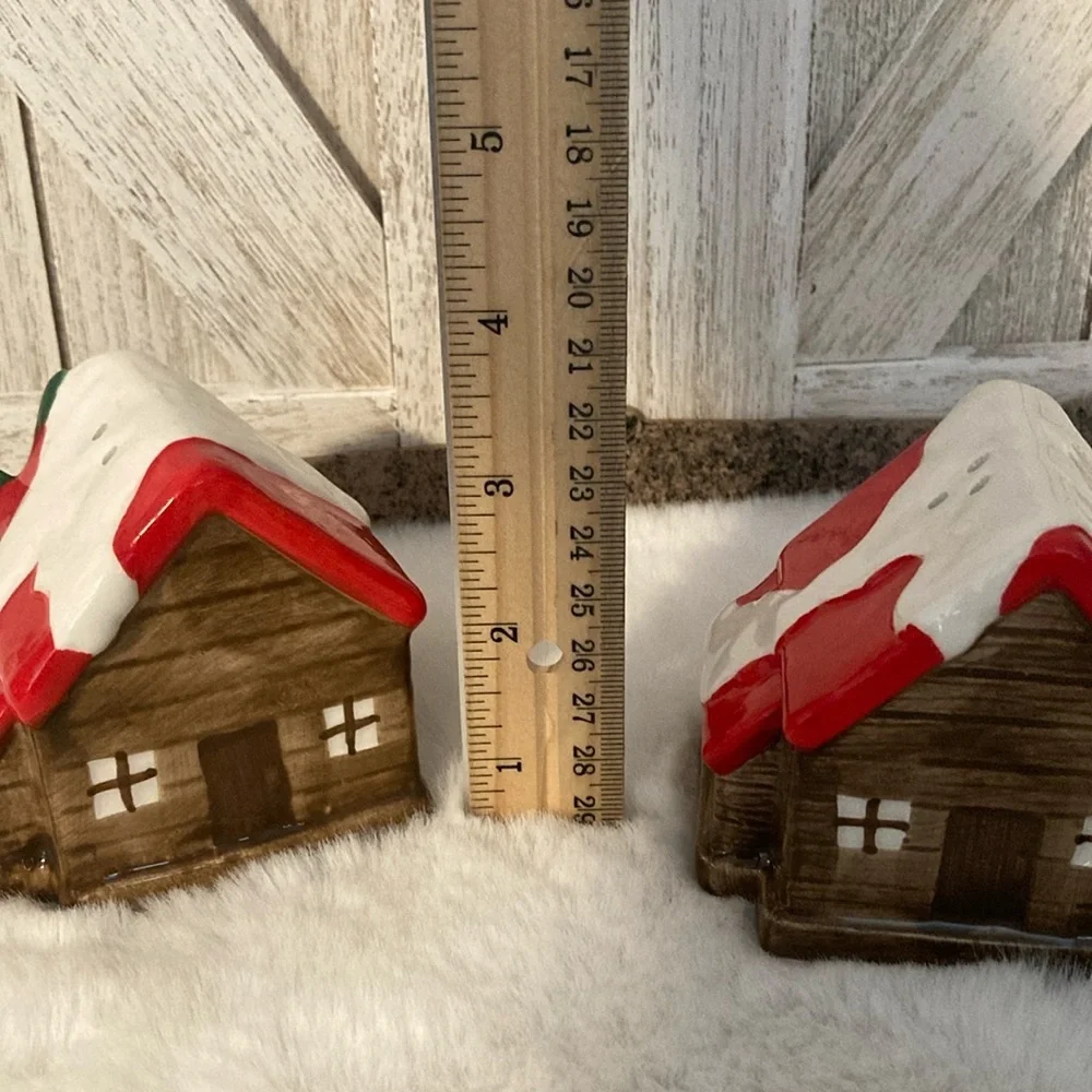 Dolly Parton Ceramic Cabin Salt and Pepper Shakers